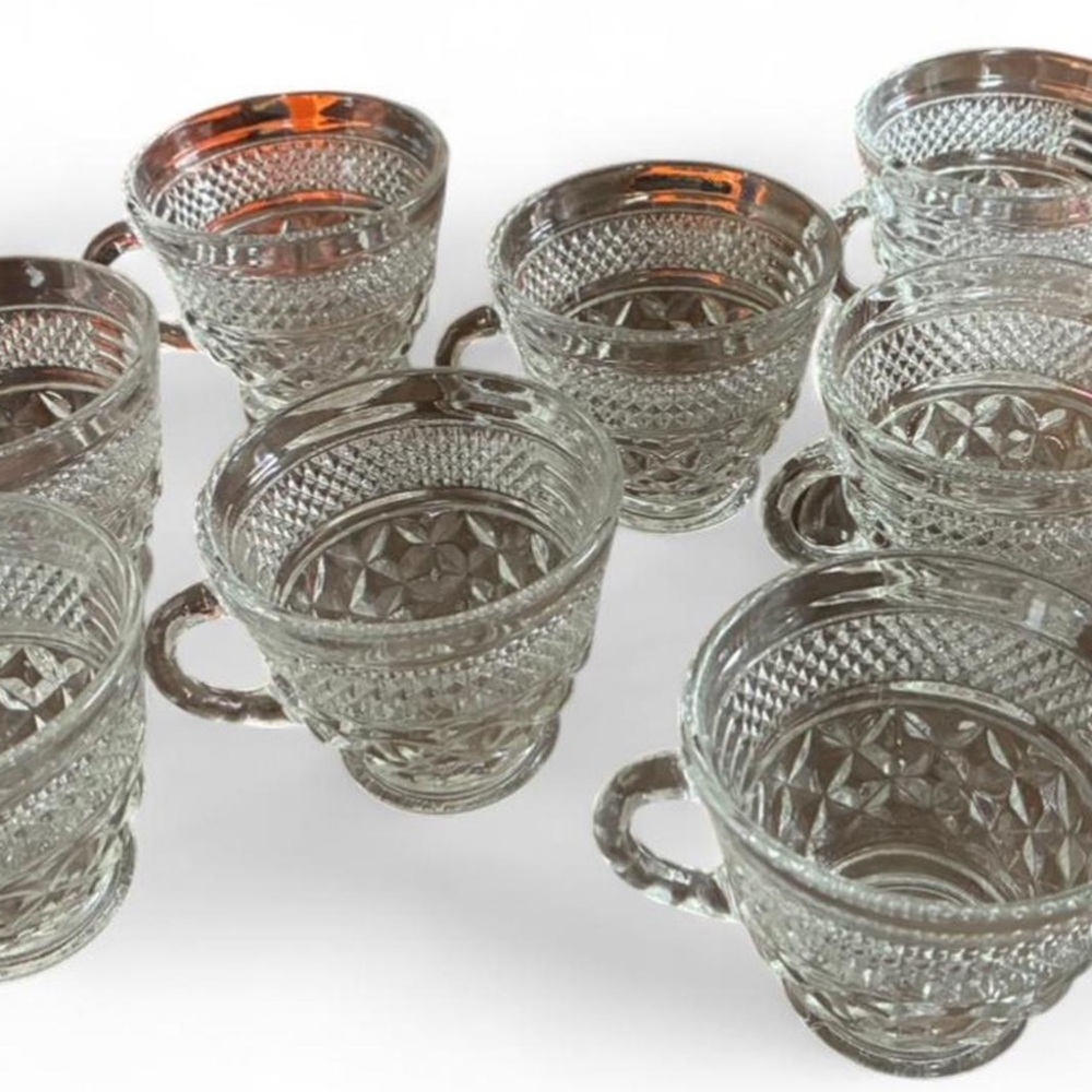 Set of 9 Vintage Anchor Hocking Wexford Pattern Punch Cups Clear Glass 3" Tall - Picture 3 of 4